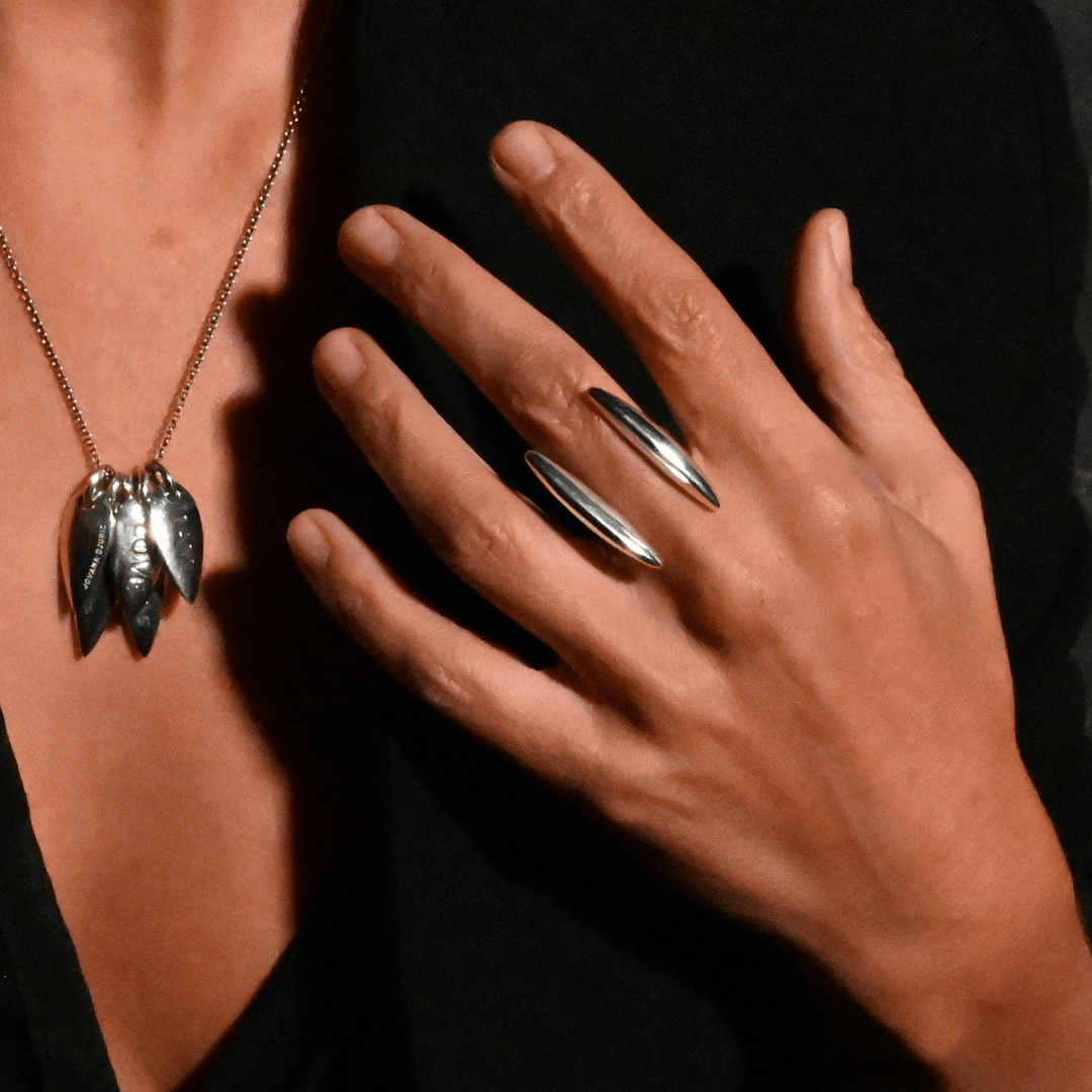 Crevice Ring