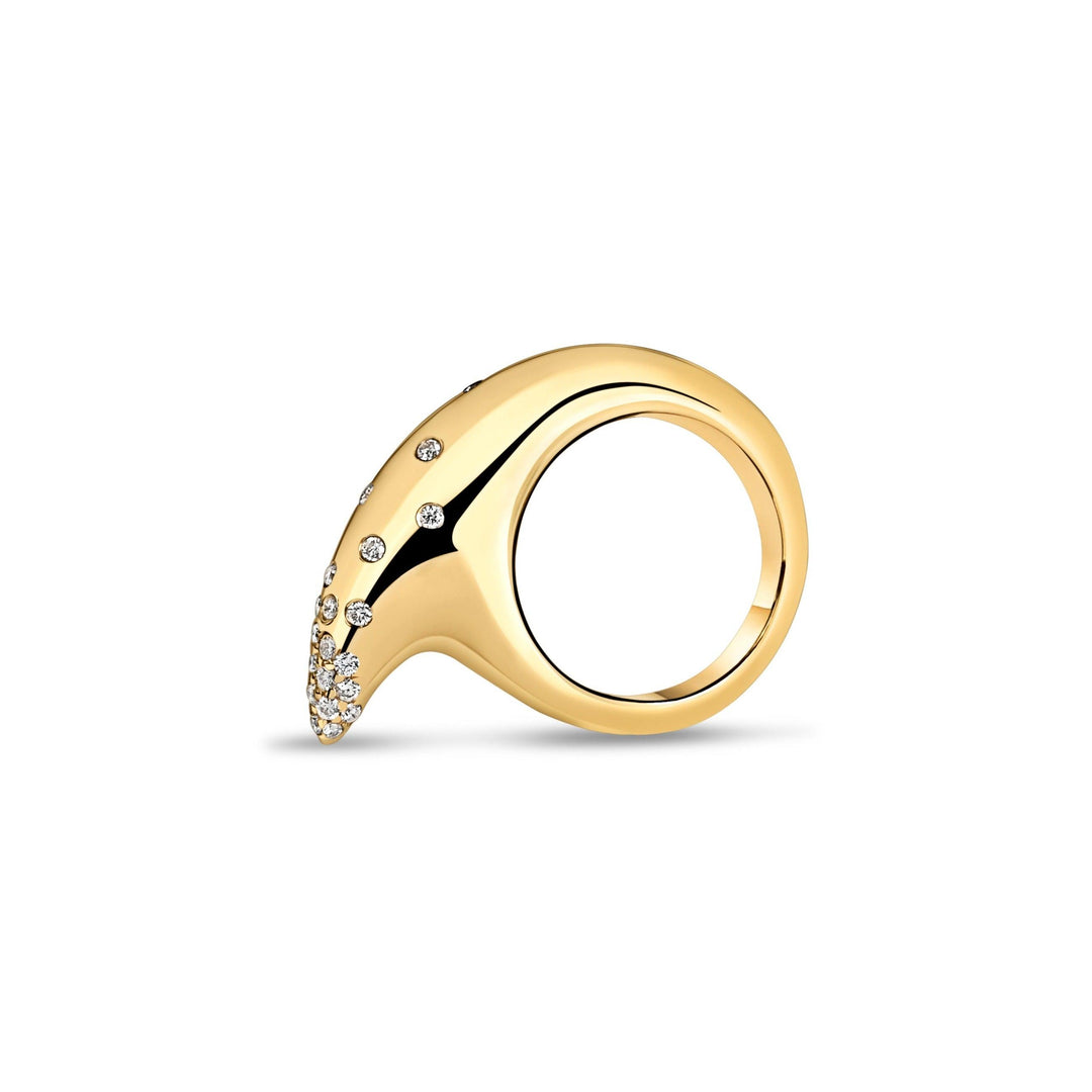 Medium Crescent Diamond Disperse Ring 18K