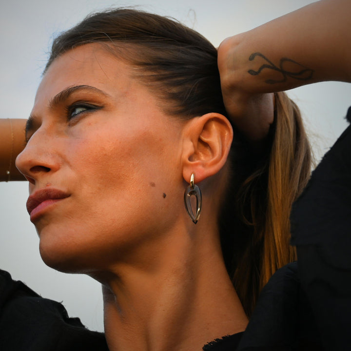 Smokey Topaz M Seeker Earrings 18K