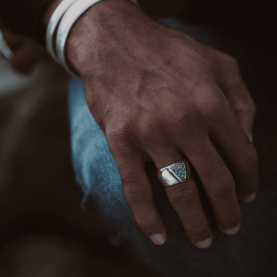 Black Diamond Guardian Ring Silver