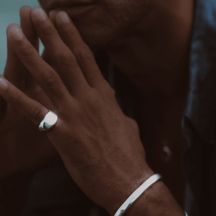 Messenger Ring Silver