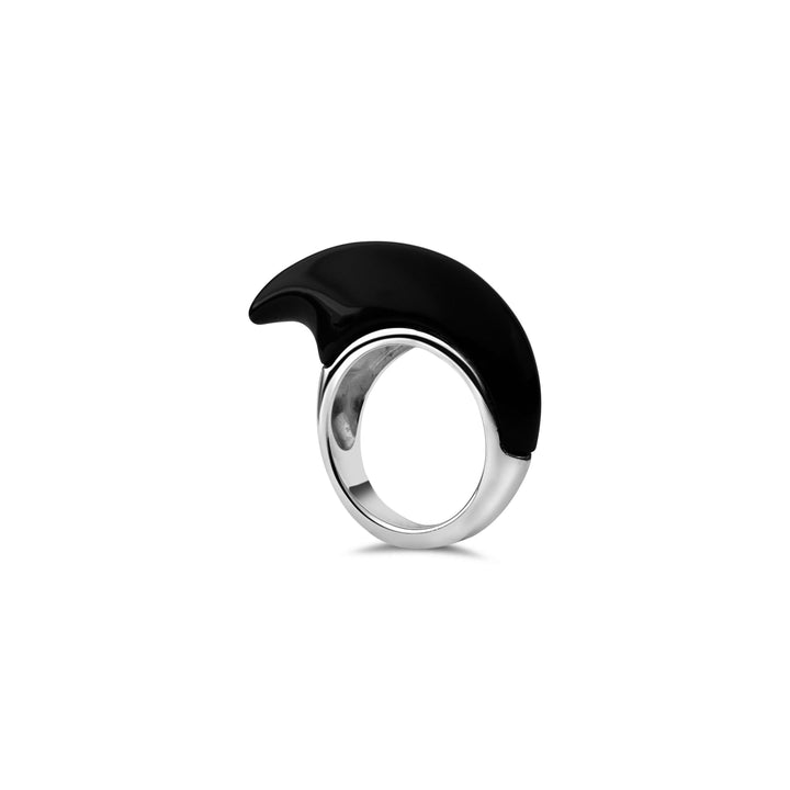 Onyx M Crescent Ring Silver