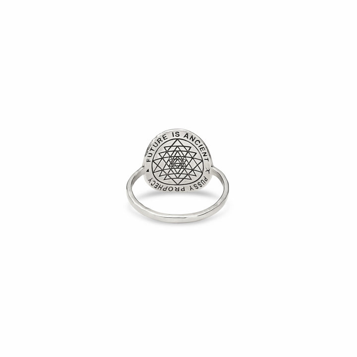 Pussy Prophecy Medallion Ring Silver