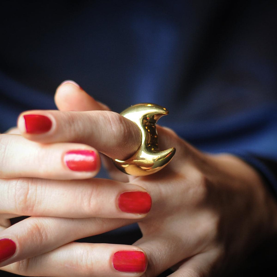 Horus Double Horn Ring
