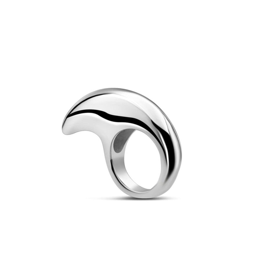 Large Crescent Ring
