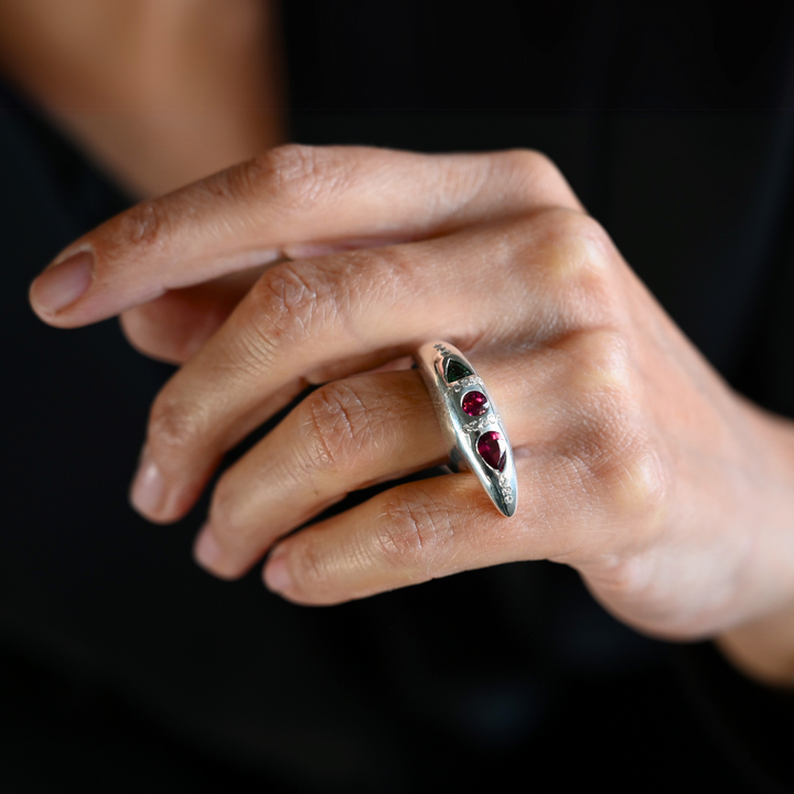 Medium Crescent Andromeda Ring Silver