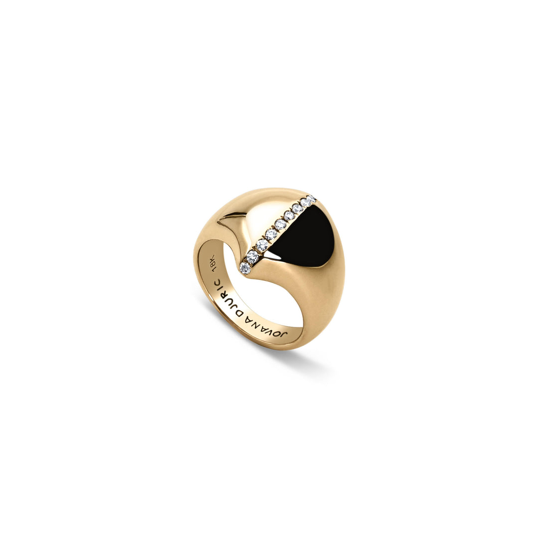 Kiss Signet Diamond Ridge Ring 18K