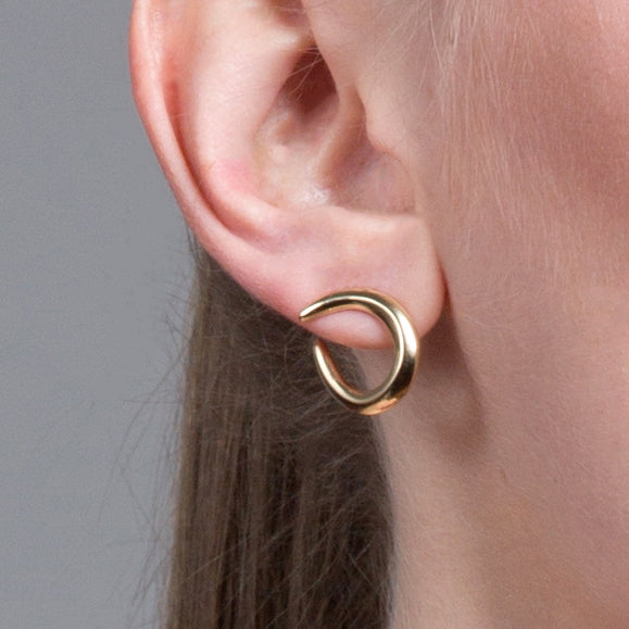 Split Frontal Mini Hoop Earrings 18K
